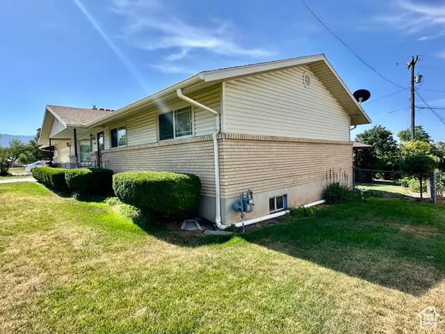 1208 Valhalla Dr, Clearfield, UT 84015 - Image #2