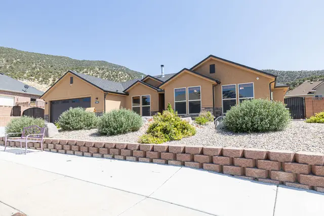 1054 E Ashdown Forest Rd, Cedar City, UT 84721 - Image #1
