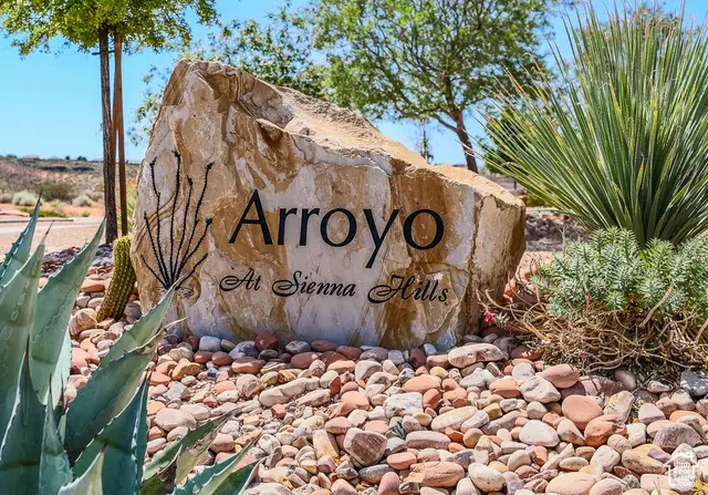 621 N Sage Hen Dr, Washington, UT 84780 - #2