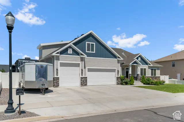 13703 S Blayde Dr, Herriman, UT 84096 - #2