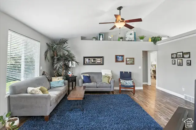 439 Meadow Ln, Providence, UT 84332 - Image #3