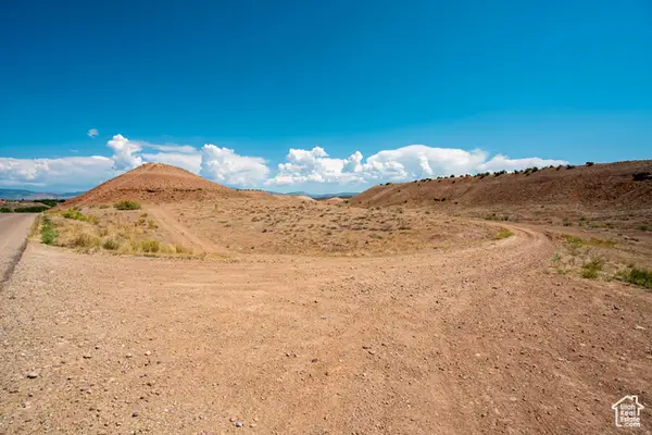 10115 N 8305 E, Tridell, UT 84076