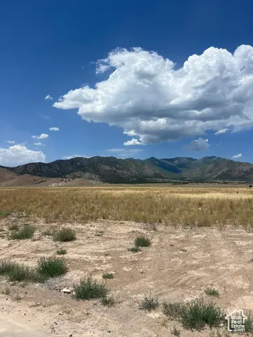 2916 N Cheyenne Rd #1, Eagle Mountain, UT 84005