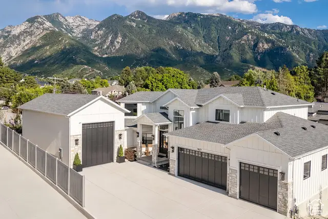 9577 S Hidden Pine Ln, Sandy, UT 84092 - Image #2