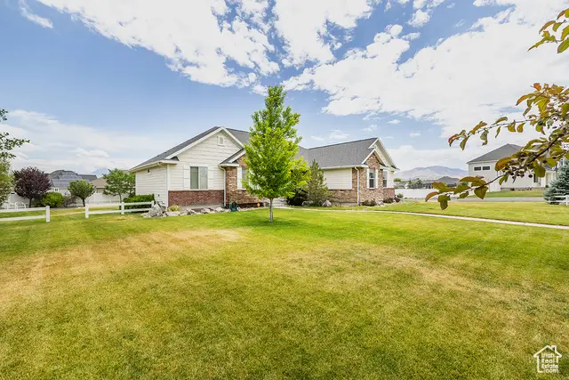 8768 N Peppergrass Dr W, Eagle Mountain, UT 84005 - Image #2