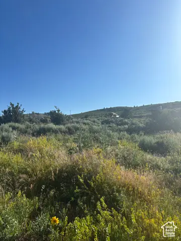 426 W Moonlight Dr W #53, Garden City, UT 84028 - Image #2