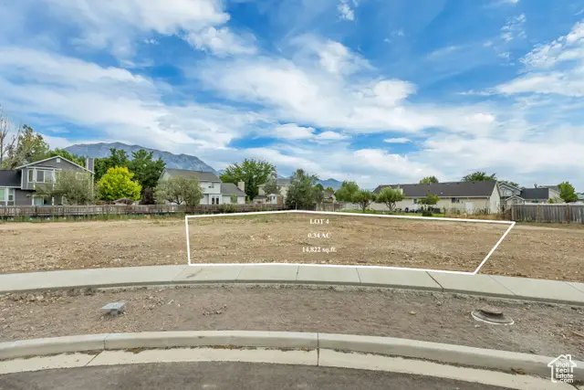 1527 N 275 W #4, Orem, UT 84057 - Image #2