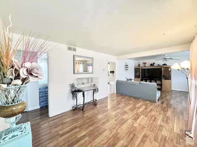 4606 W 5540 S, Kearns, UT 84118 - Image #3