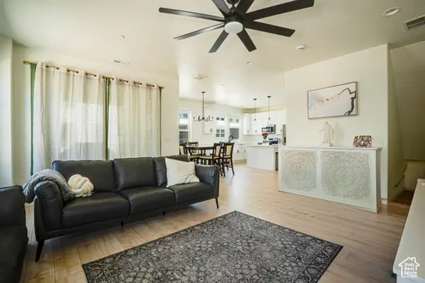 604 N Sego Way #207, Farmington, UT 84025