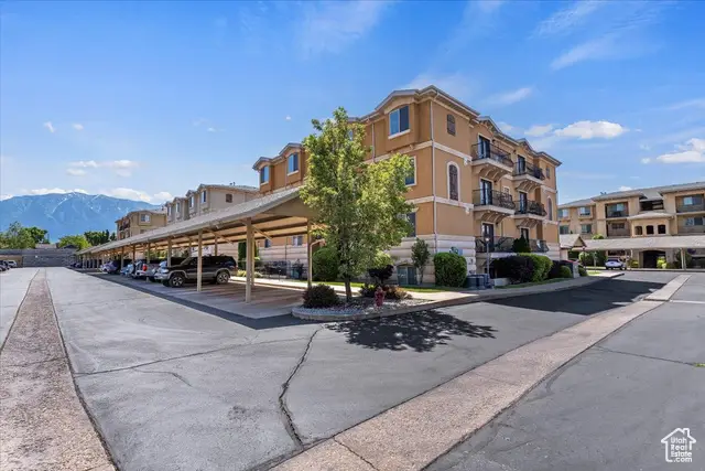 983 W 1055 N #816, Orem, UT 84057 - Image #2