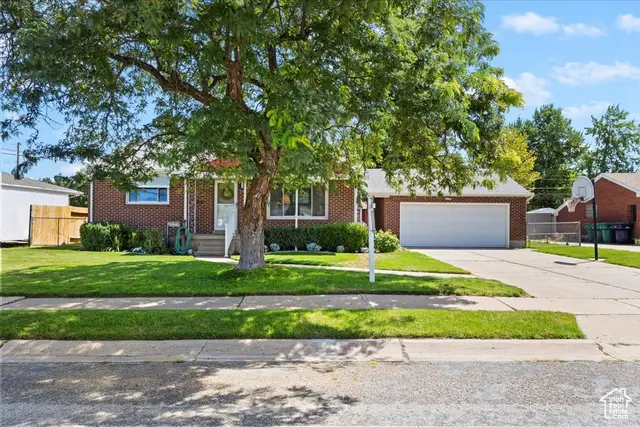 5140 S 2175 W, Roy, UT 84067 - Image #2