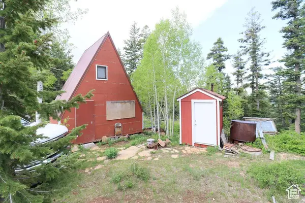 6240 W Grizzly Ln, Duck Creek Village, UT 84762