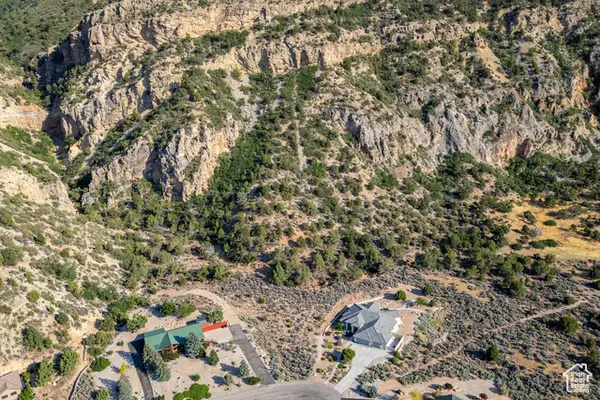 2235 S Chekshani Cliffs #59, New Harmony, UT 84757