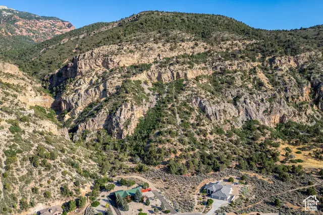 2235 S Chekshani Cliffs #59, New Harmony, UT 84757 - Image #3