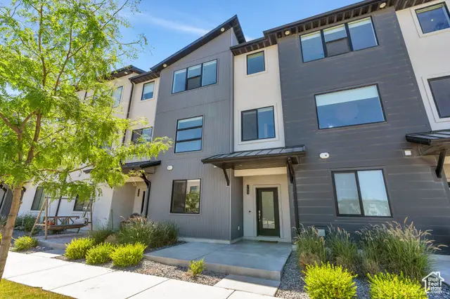 753 W Crystal Creek Rd, American Fork, UT 84003 - Image #2