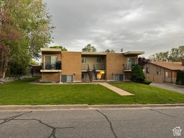 266 E Center St, Centerville, UT 84014 - Image #1