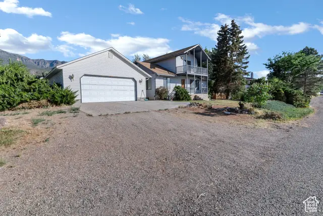 458 E 200 S, Annabella, UT 84711 - Image #2