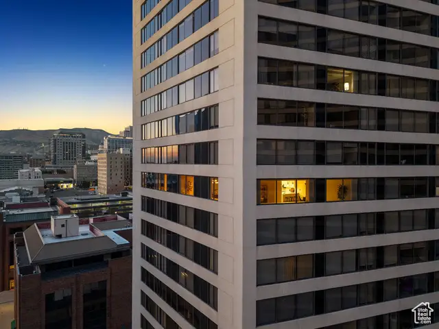 48 W 300 S #1405N, Salt Lake City, UT 84101 - Image #3
