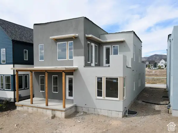 11378 S Aqua St W #229, South Jordan, UT 84009