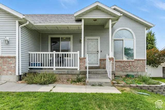 726 Pioneer Ave, Tooele, UT 84074 - #2