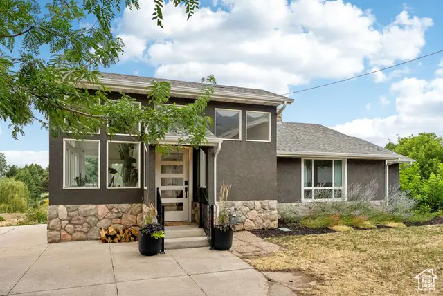 1043 S Oxford Cir, Fruit Heights, UT 84037 - Image #3