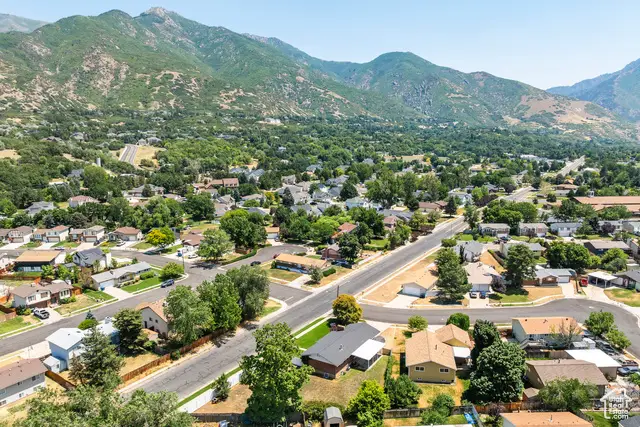 1955 E Eastwood Blvd, South Ogden, UT 84403 - Image #2