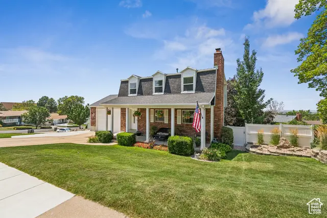 747 Easthills Dr, Bountiful, UT 84010 - Image #2