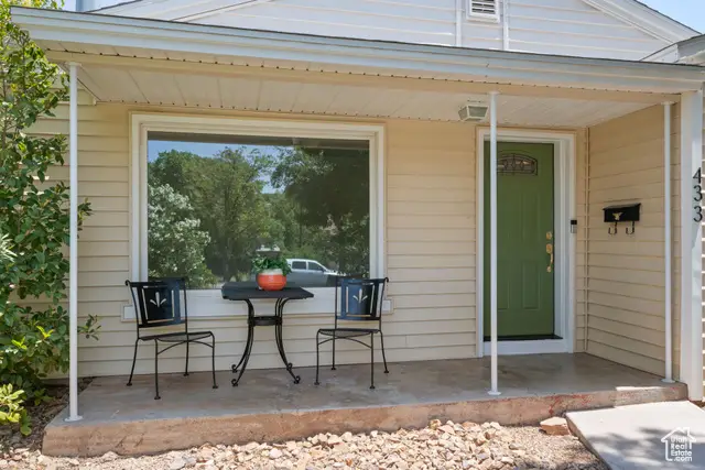 433 S 100 E, Saint George, UT 84770 - #3