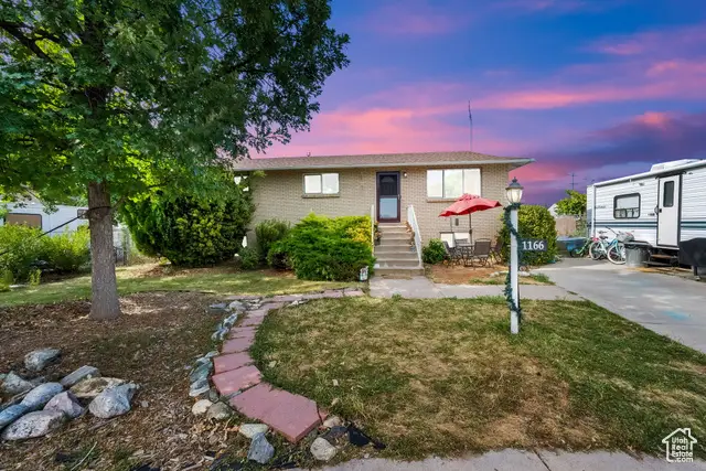 1166 W Dallas St, Syracuse, UT 84075 - Image #1