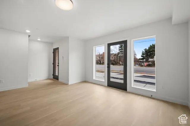 566 E Dolores Cv S #3, Salt Lake City, UT 84107 - Image #3