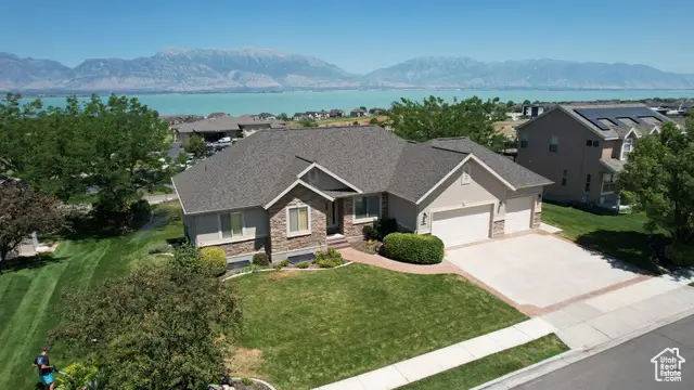 2226 S Maverick Rd, Saratoga Springs, UT 84045 - Image #2