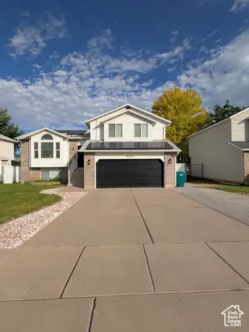 4155 S Westlake Dr W, Roy, UT 84067 - Image #3