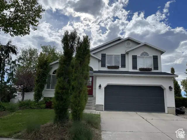 1494 S Mica Ln, Layton, UT 84041 - Image #2