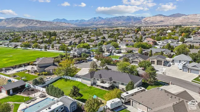 12159 S Swensen Cir, Riverton, UT 84096 - Image #2