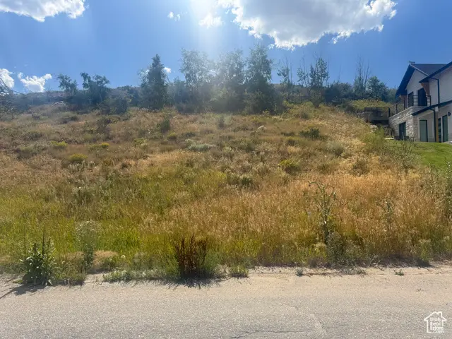 641 N Lochwood Dr #83, Garden City, UT 84028 - Image #2