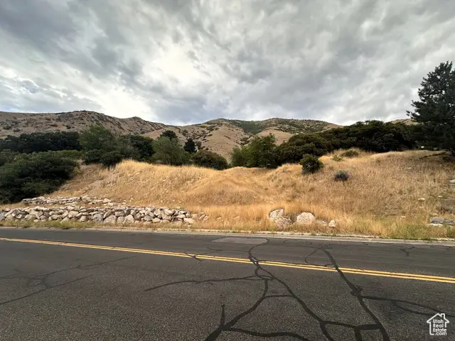 1783 Spring Oaks Dr #12 & 1, Springville, UT 84663 - Image #1