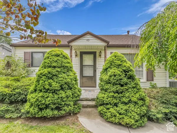 43 W Wilson Ave S, Murray, UT 84107