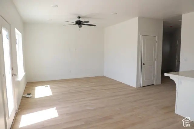 2056 E Sand Hollow Dr Unit #3228, Eagle Mountain, UT 84005 - Image #3