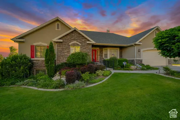 9157 N Canyon Heights Dr, Cedar Hills, UT 84062