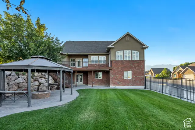 295 W 5650 S, Washington Terrace, UT 84405 - Image #2