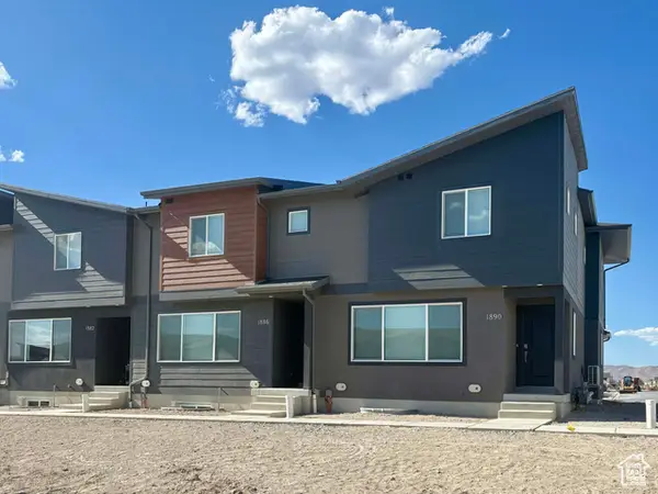 2046 E Canyonlands Ln #3106, Eagle Mountain, UT 84005