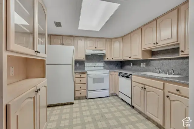 1460 E Highland Cove Ln S #223, Salt Lake City, UT 84106 - Image #3