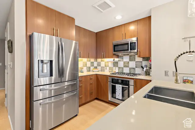 35 E 100 S #408, Salt Lake City, UT 84111 - Image #2