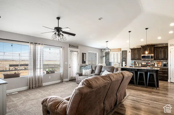 5203 N Tomahawk Dr, Enoch, UT 84721