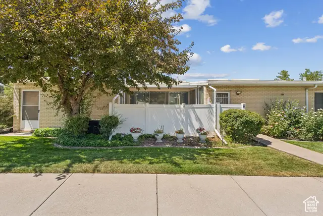 379 W 400 N #6, Bountiful, UT 84010 - Image #1