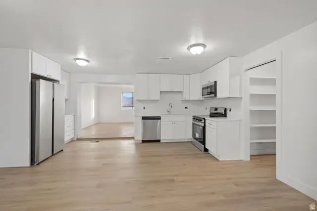 1560 W 12730 S, Riverton, UT 84065 - Image #2