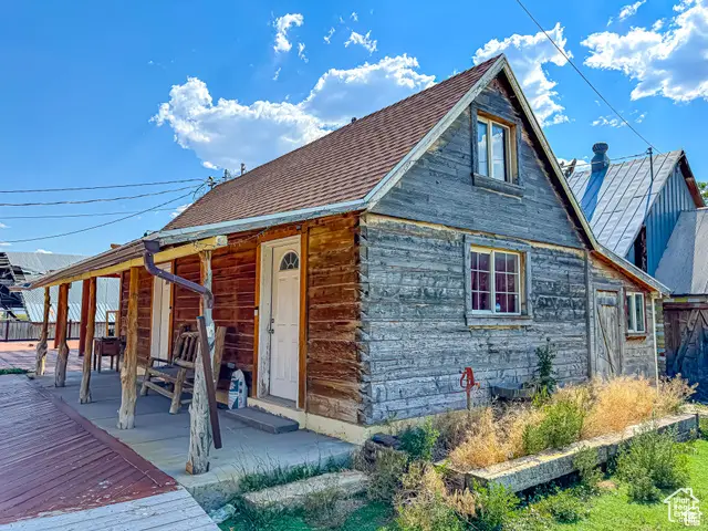 1250 E 200 N, Moroni, UT 84646 - Image #1