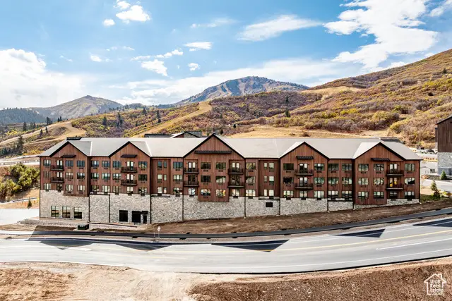 2303 Deer Hollow Rd #1118, Park City, UT 84060 - Image #2