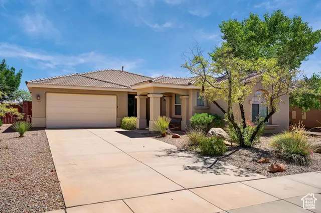 2602 E Spring Canyon Drive, Washington, UT 84780 - #1