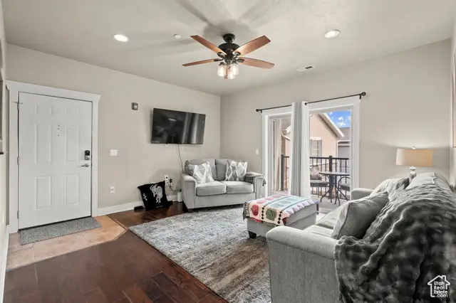 106 W Spring Hill Way W, Saratoga Springs, UT 84045 - Image #2